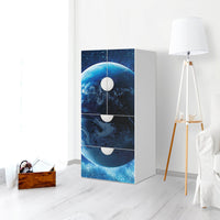 Möbelfolie Planet Blue - IKEA Smastad kombiniert - 2 Schubladen und 2 kleine Türen - Kinderzimmer