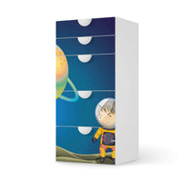 Möbel Klebefolie Young Explorer - IKEA Smastad Kommode - 5 Schubladen - weiss