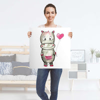Selbstklebender Folienbogen Nilpferd mit Herz - Größe: 60x60 cm