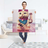 Selbstklebender Folienbogen Winkekatze - Größe: 90x90 cm