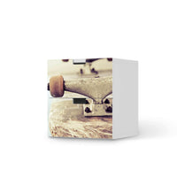 Klebefolie für Möbel Skateboard - IKEA Stuva Kommode - 2 Schubladen - weiss