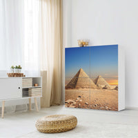 Klebefolie für Schränke Pyramids - IKEA Besta Schrank Quadratisch 4 Türen - Wohnzimmer