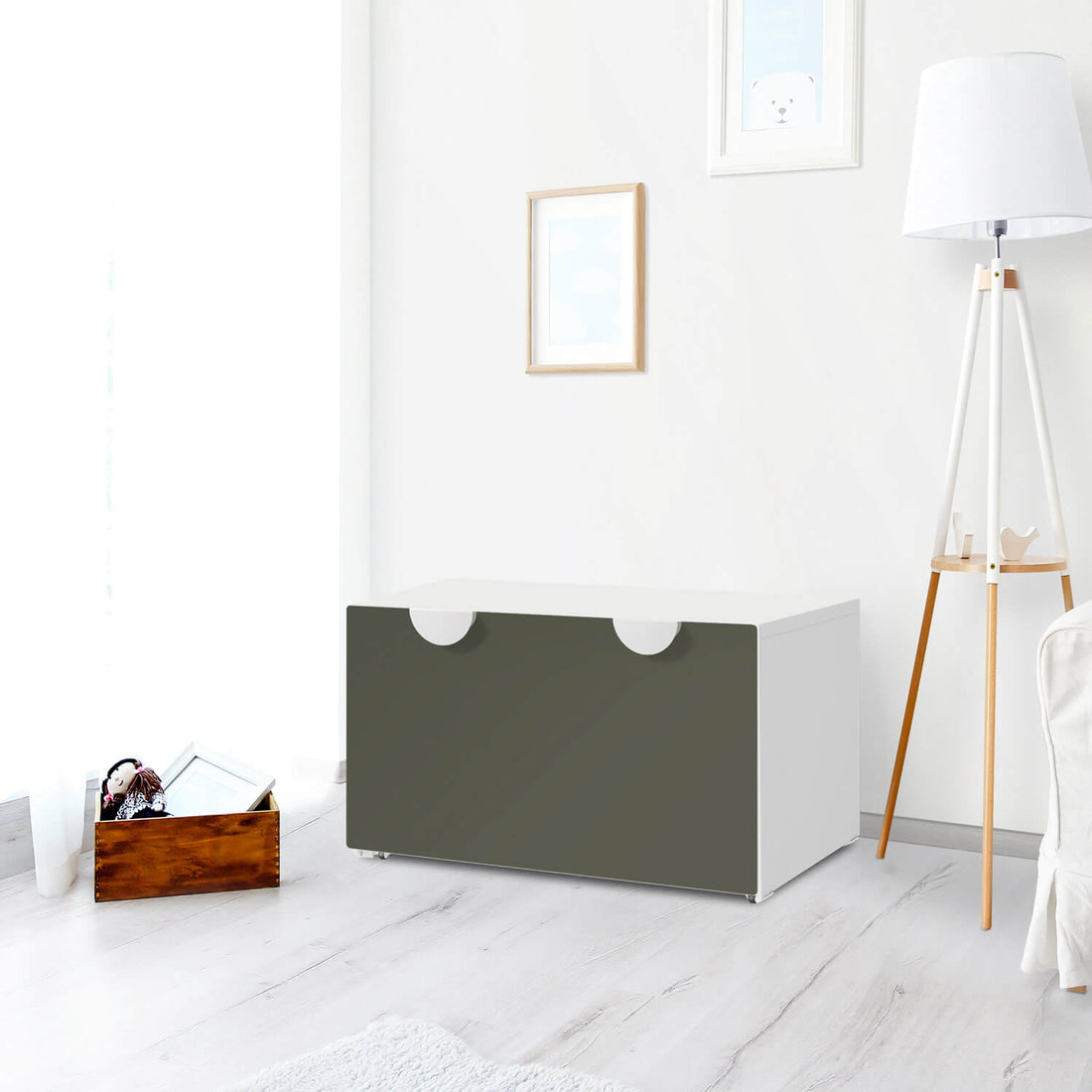 Möbelfolie Braungrau Dark - IKEA Smastad Bank mit Kasten - Kinderzimmer