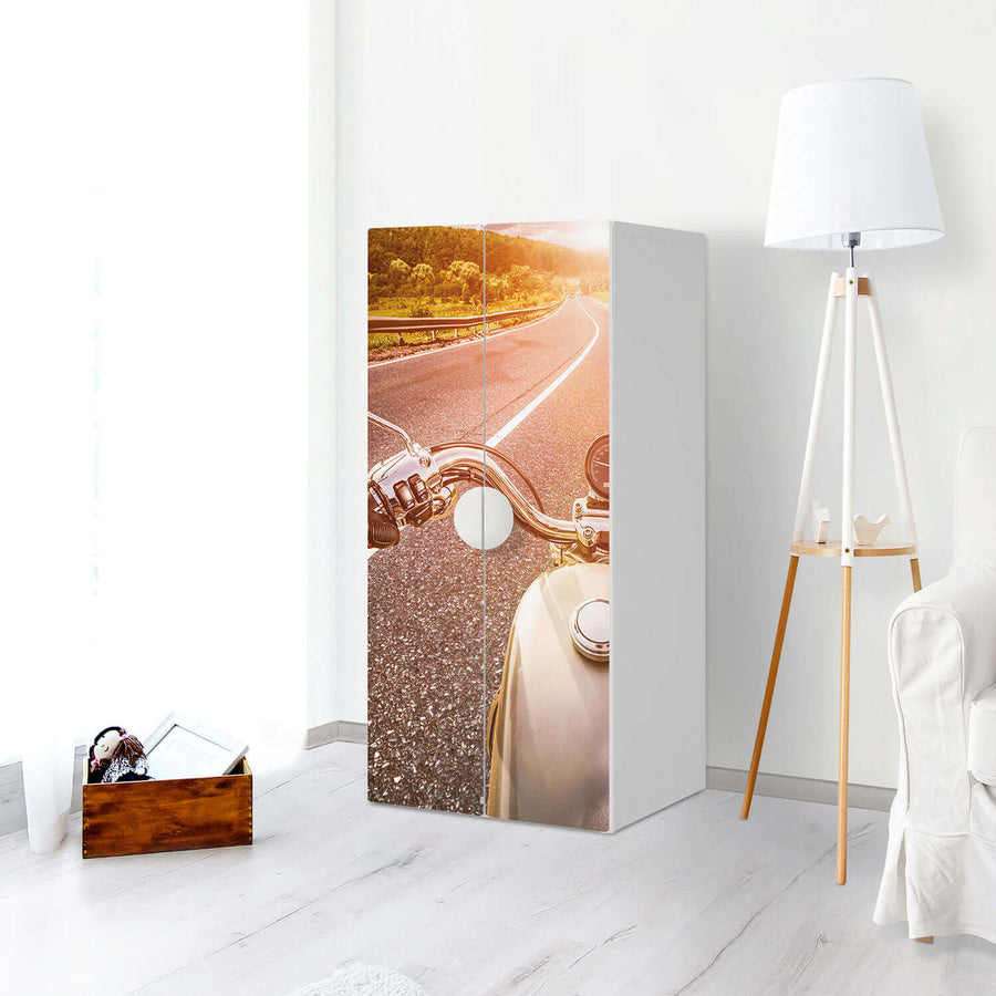 Möbelfolie Easy Rider - IKEA Smastad Schrank - 2 große Türen - Kinderzimmer