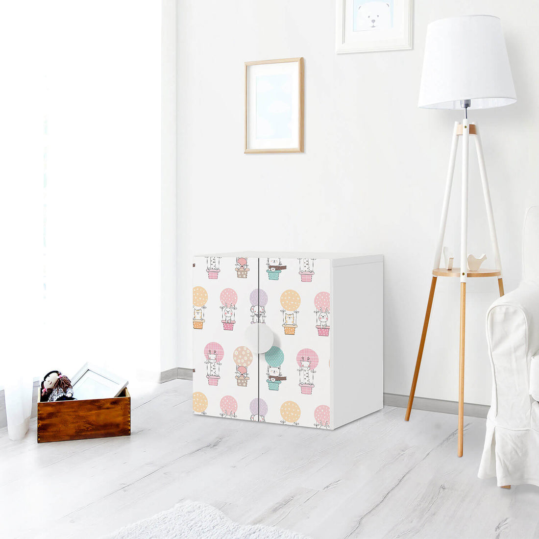 Selbstklebende Folie Flying Animals - IKEA Smastad Schrank - 2 kleine Türen - Kinderzimmer