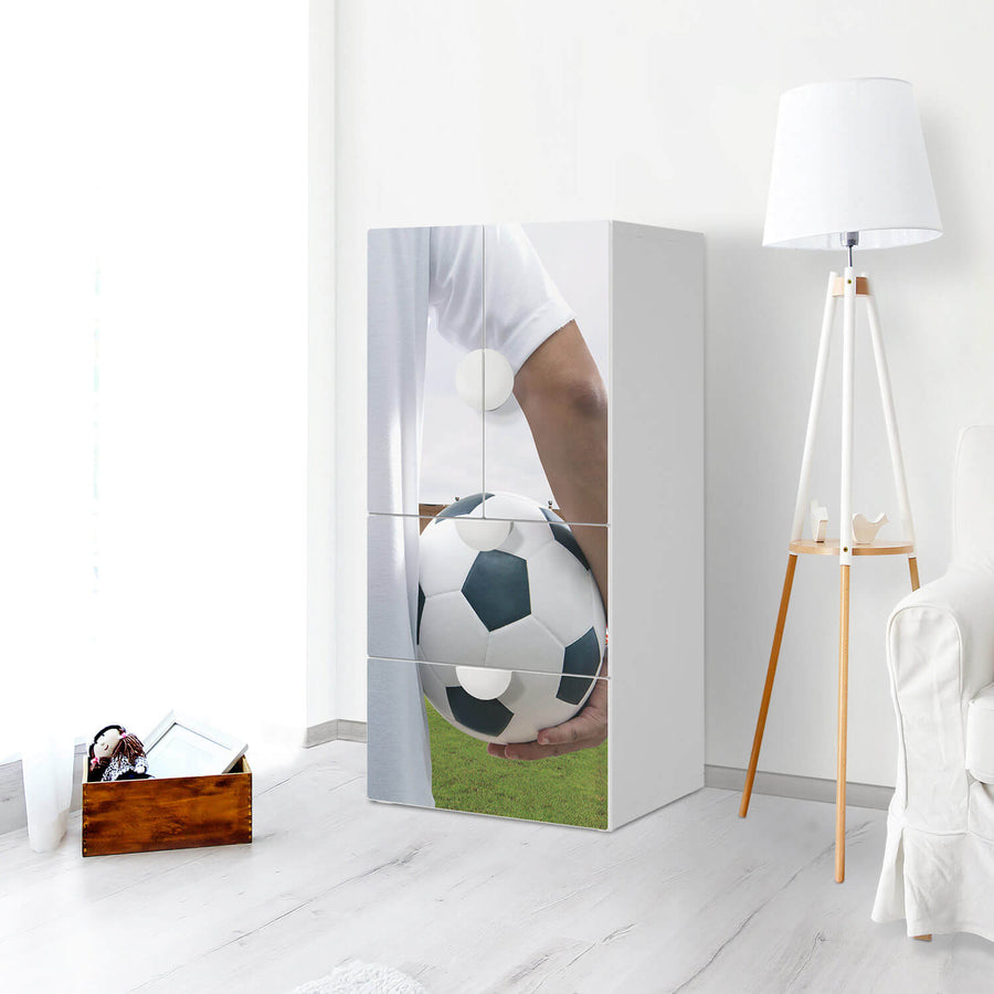 Möbelfolie Footballmania - IKEA Smastad kombiniert - 2 Schubladen und 2 kleine Türen - Kinderzimmer