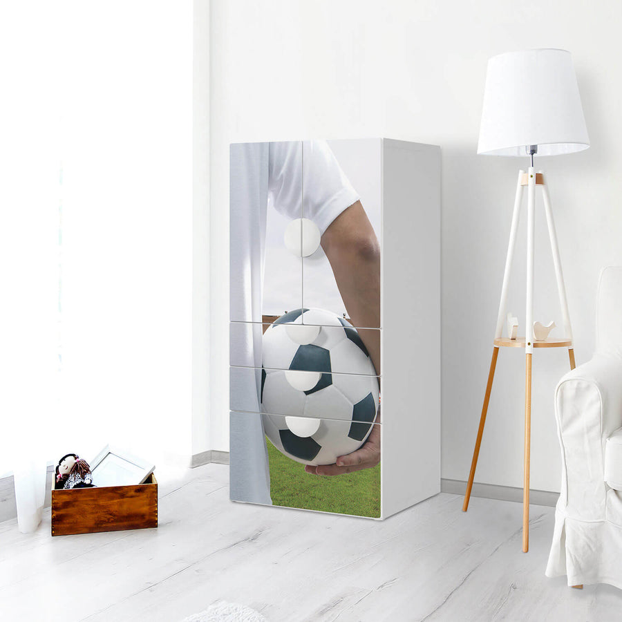 Möbelfolie Footballmania - IKEA Smastad kombiniert - 3 Schubladen und 2 kleine Türen - Kinderzimmer