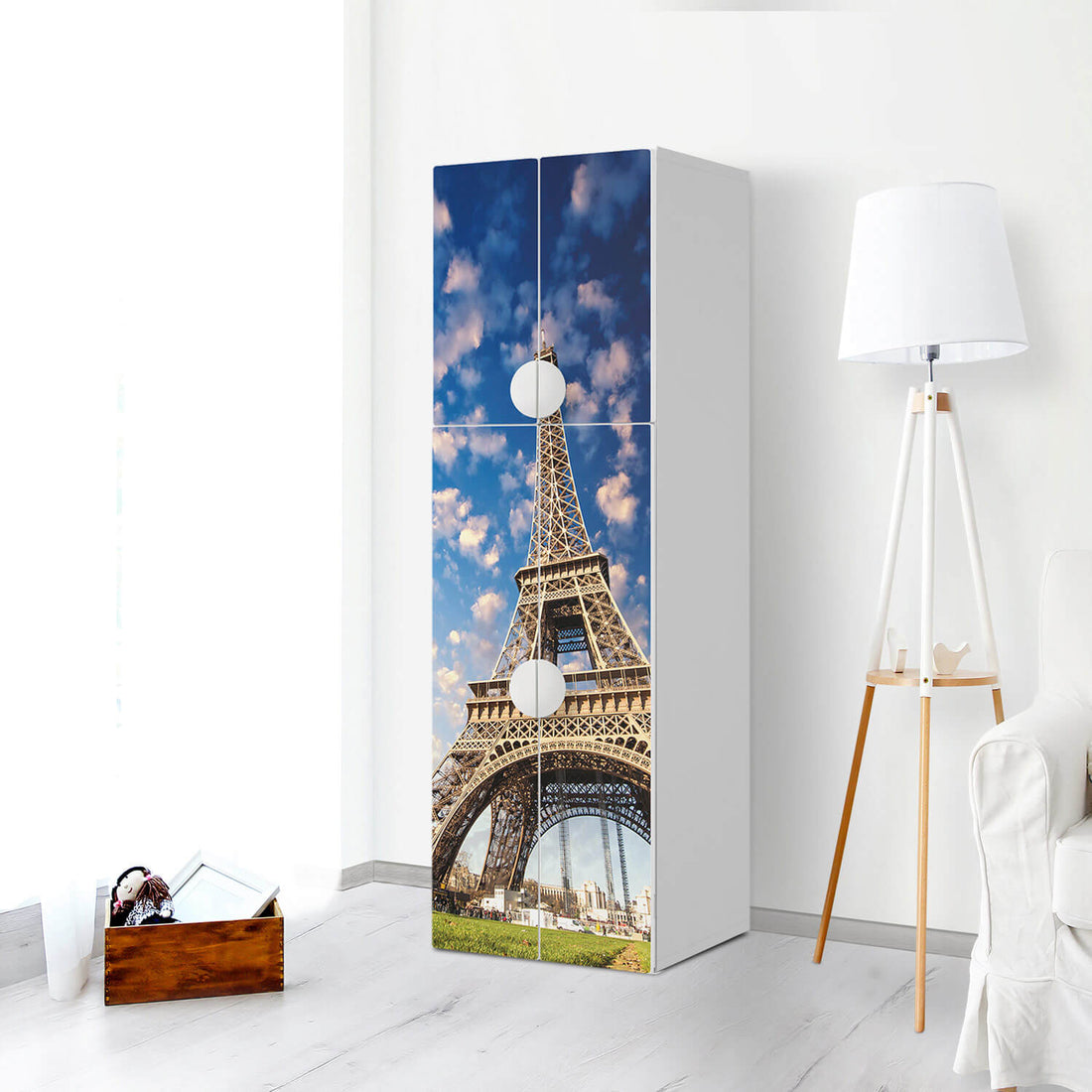 Selbstklebende Folie La Tour Eiffel - IKEA Smastad kombiniert - 2 große Türen und 2 kleine Türen - Kinderzimmer