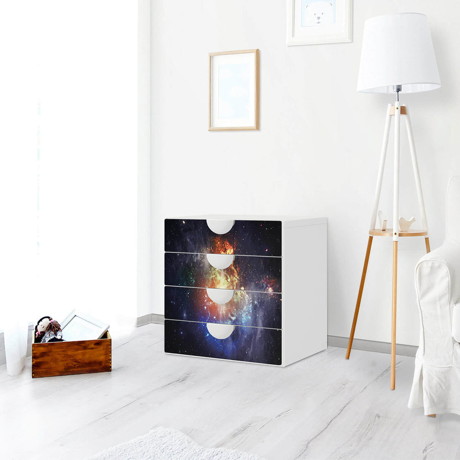 Klebefolie Nebula - IKEA Smastad Kommode - 4 Schubladen - Kinderzimmer
