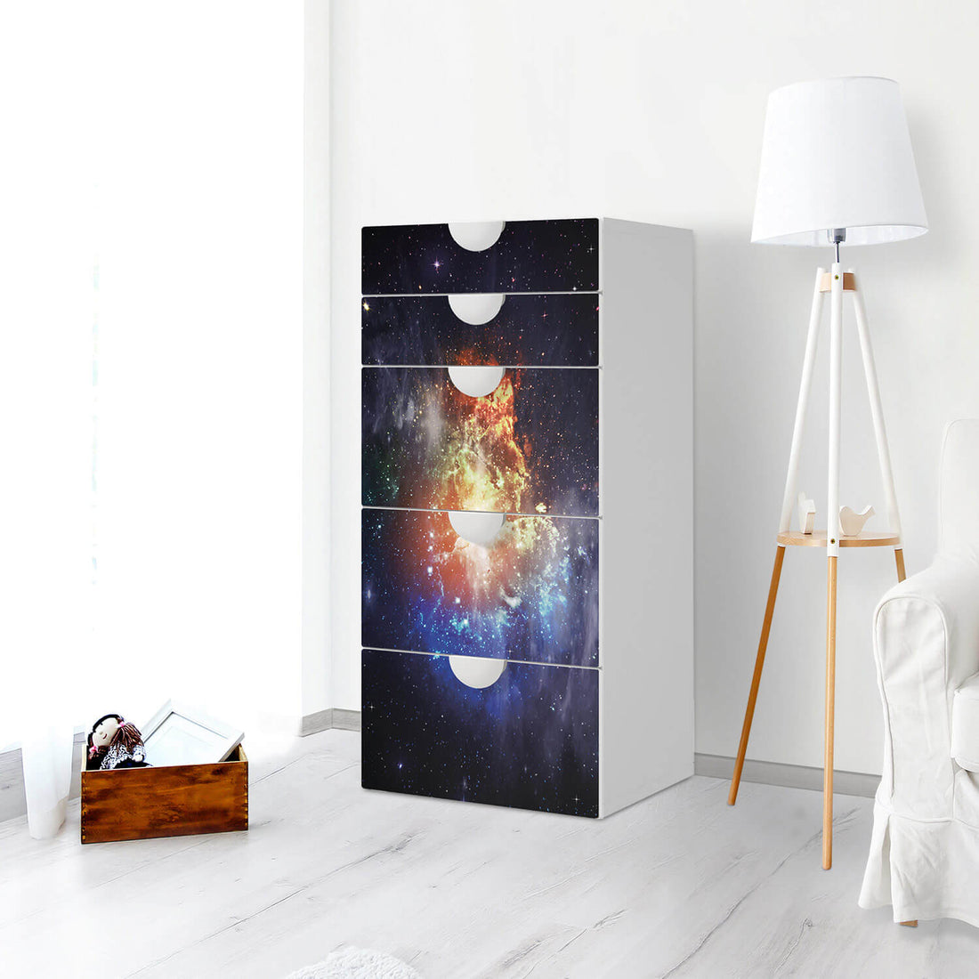 Möbel Klebefolie Nebula - IKEA Smastad Kommode - 5 Schubladen - Kinderzimmer