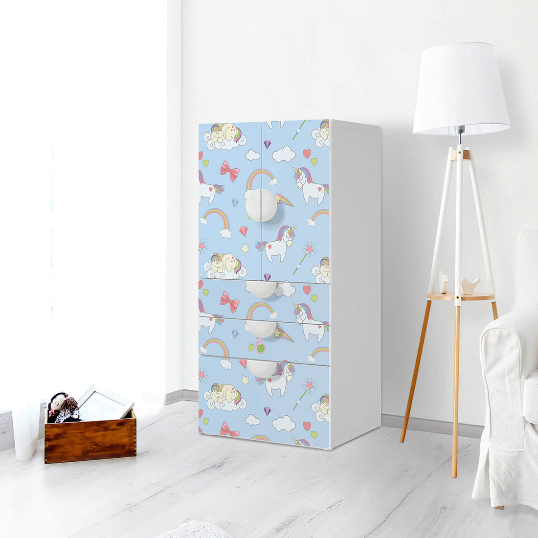 Möbelfolie Rainbow Unicorn - IKEA Smastad kombiniert - 3 Schubladen und 2 kleine Türen - Kinderzimmer