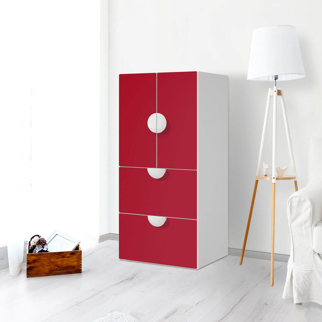 Möbelfolie Rot Dark - IKEA Smastad kombiniert - 2 Schubladen und 2 kleine Türen - Kinderzimmer