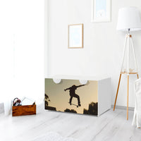 Möbelfolie Skater - IKEA Smastad Bank mit Kasten - Kinderzimmer