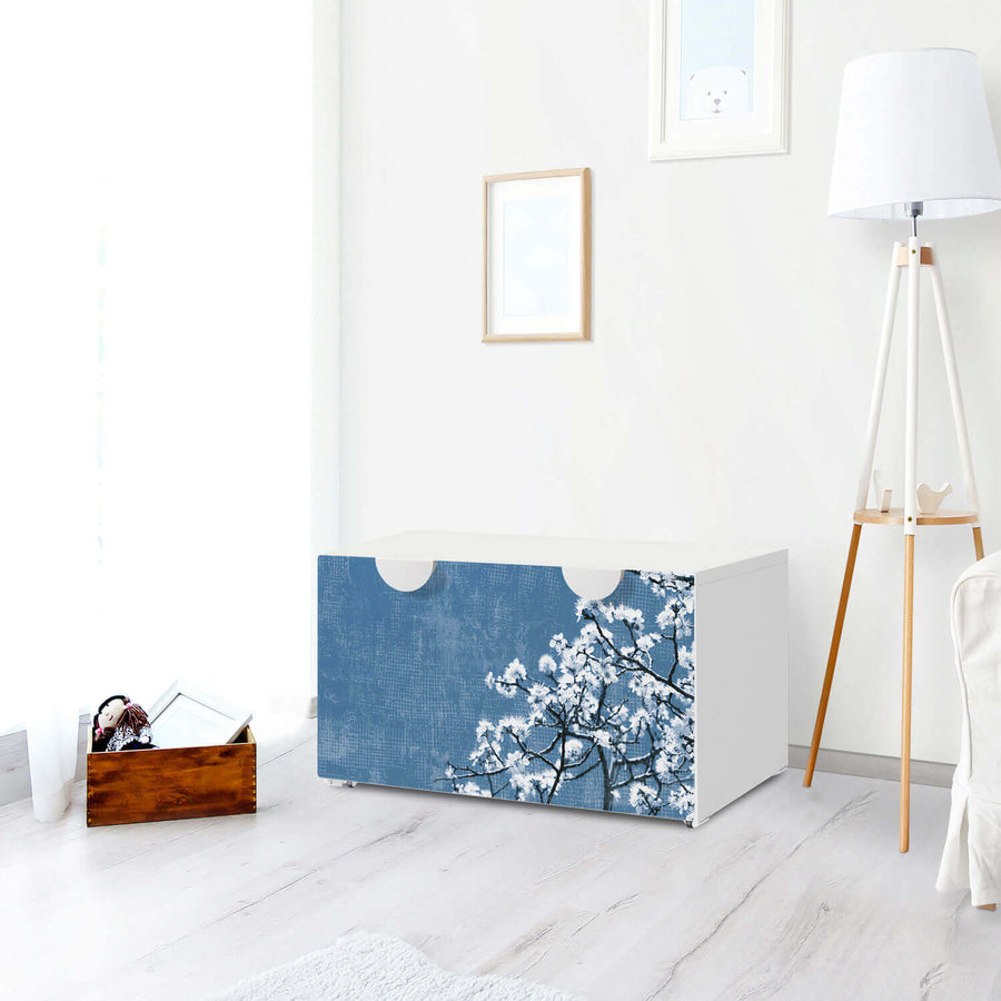 Möbelfolie Spring Tree - IKEA Smastad Bank mit Kasten - Kinderzimmer