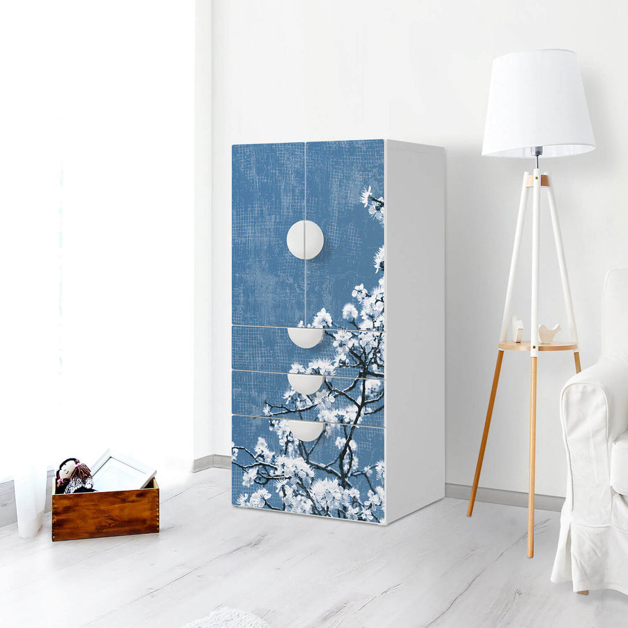 Möbelfolie Spring Tree - IKEA Smastad kombiniert - 3 Schubladen und 2 kleine Türen - Kinderzimmer