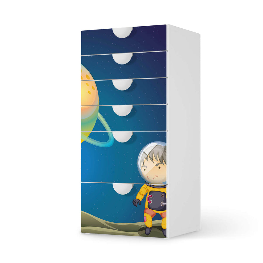Klebefolie für Möbel Young Explorer - IKEA Smastad Kommode - 6 Schubladen  - weiss