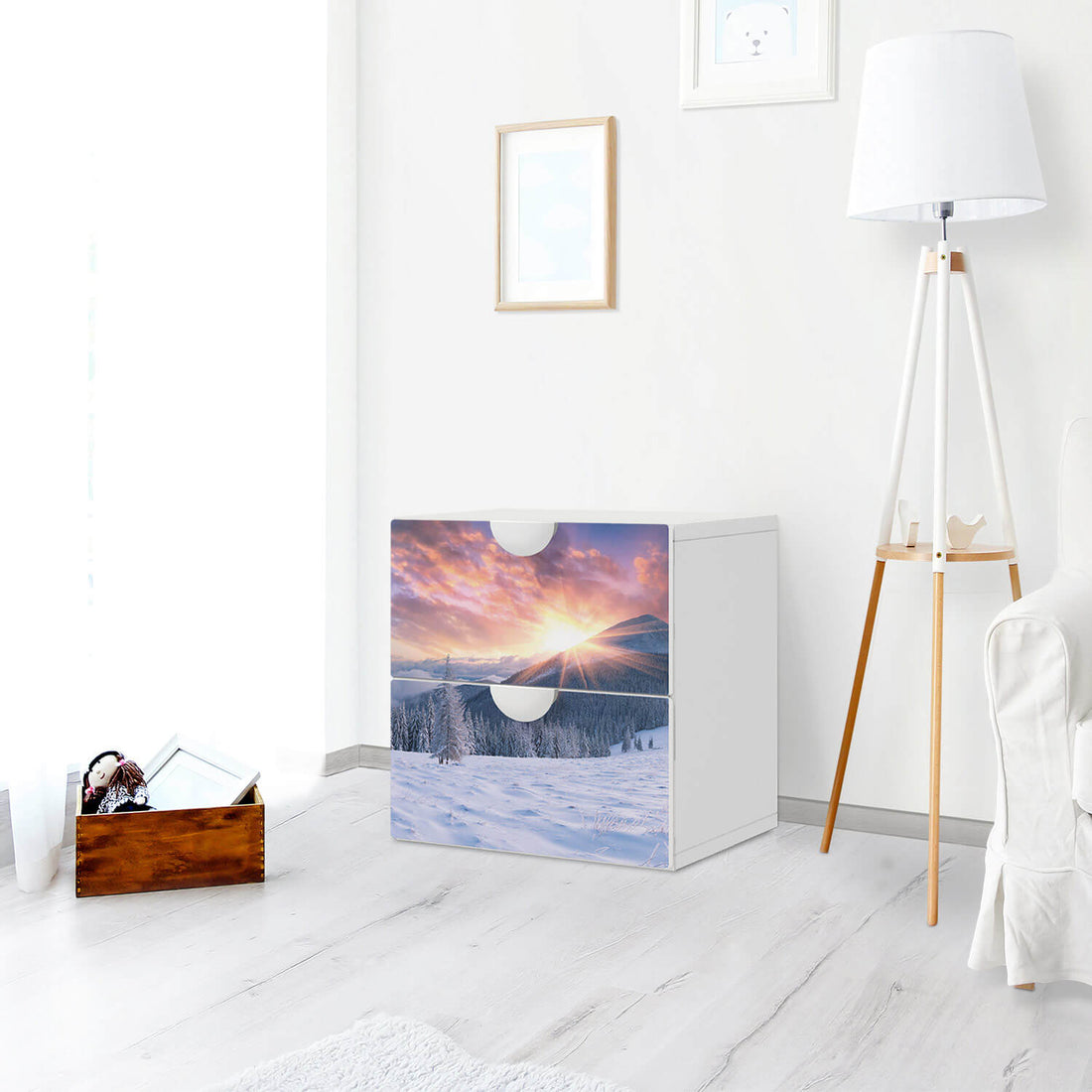 Klebefolie für Möbel Zauberhafte Winterlandschaft - IKEA Smastad Kommode - 2 Schubladen - Kinderzimmer