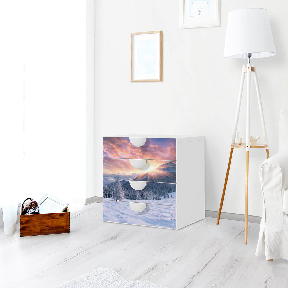 Klebefolie Zauberhafte Winterlandschaft - IKEA Smastad Kommode - 4 Schubladen - Kinderzimmer