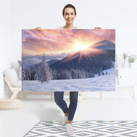 Selbstklebender Folienbogen Zauberhafte Winterlandschaft - Größe: 120x80 cm