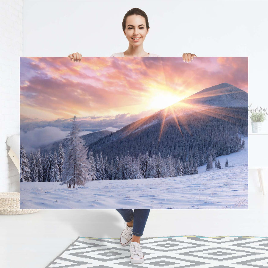 Selbstklebender Folienbogen Zauberhafte Winterlandschaft - Größe: 150x100 cm