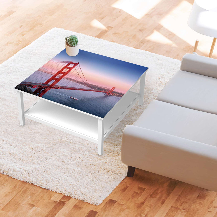 Klebefolie für Möbel Golden Gate - IKEA Hemnes Couchtisch 90x90 cm - Wohnzimmer