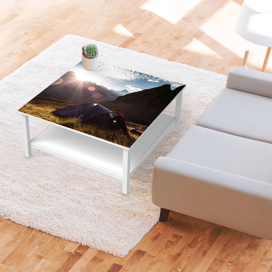 Klebefolie für Möbel Into the Wild - IKEA Hemnes Couchtisch 90x90 cm - Wohnzimmer