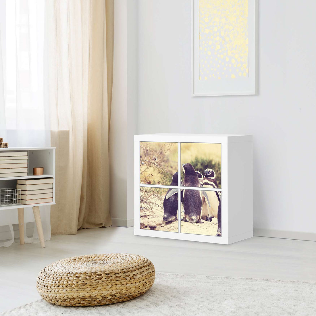 Klebefolie für Möbel Pingu Friendship - IKEA Kallax Regal 4 Türen - Wohnzimmer