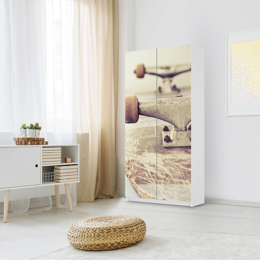 Klebefolie für Möbel Skateboard - IKEA Pax Schrank 201 cm Höhe - 2 Türen - Kinderzimmer