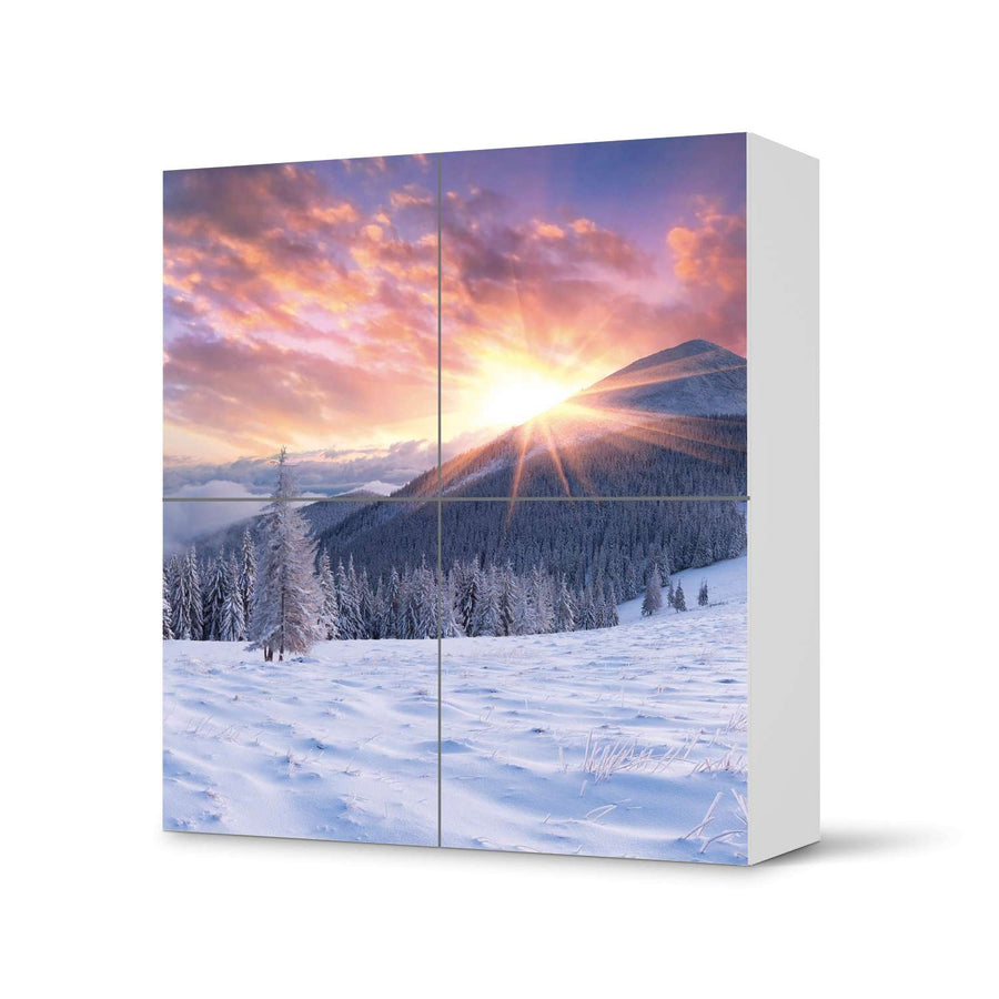 Klebefolie für Schränke Zauberhafte Winterlandschaft - IKEA Besta Schrank Quadratisch 4 Türen  - weiss