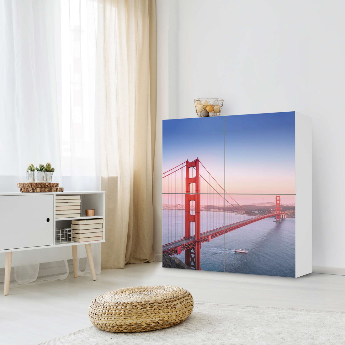 Klebefolie für Schränke Golden Gate - IKEA Besta Schrank Quadratisch 4 Türen - Wohnzimmer