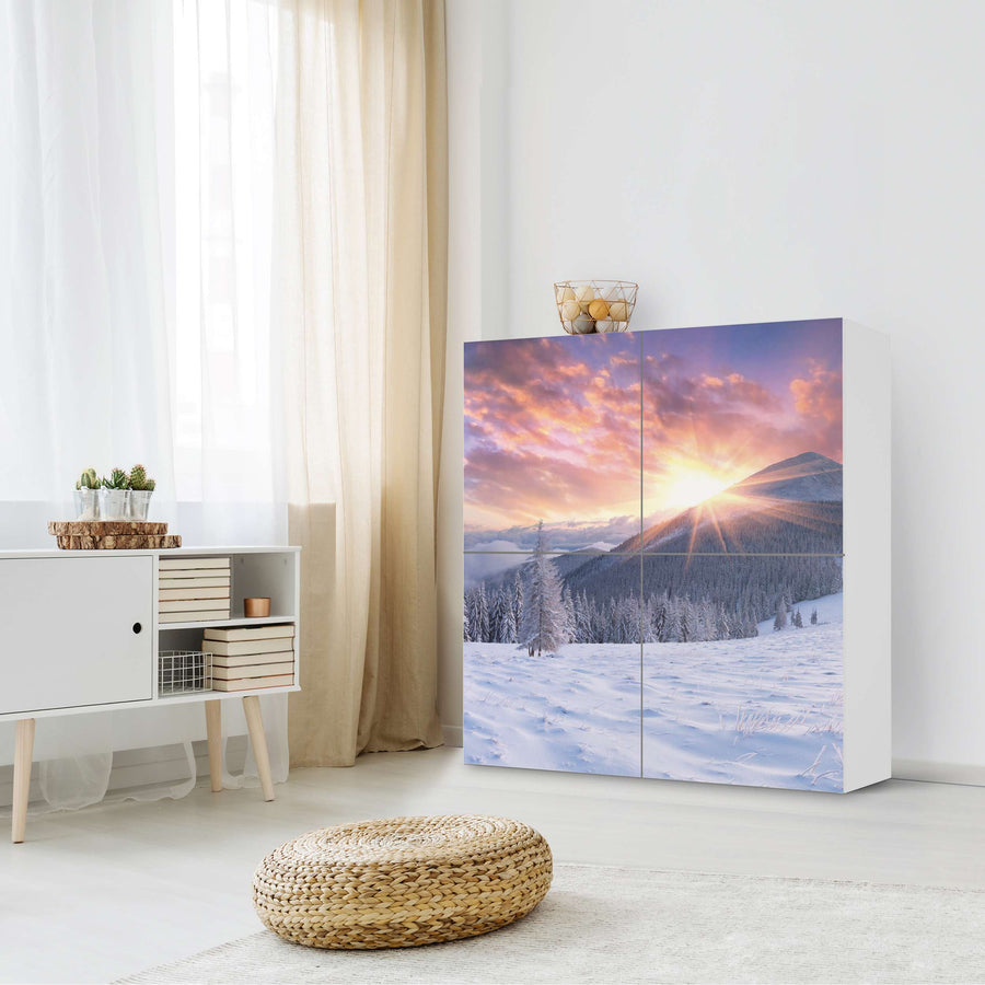 Klebefolie für Schränke Zauberhafte Winterlandschaft - IKEA Besta Schrank Quadratisch 4 Türen - Wohnzimmer