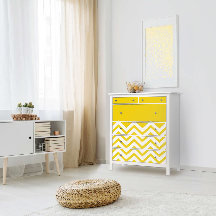 Klebefolie Gelbe Zacken  - IKEA Hemnes Kommode 6 Schubladen - Wohnzimmer