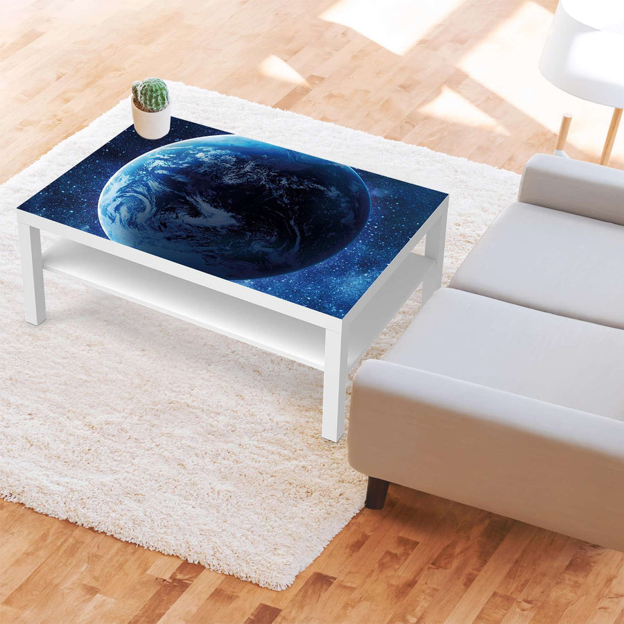 Klebefolie Planet Blue - IKEA Lack Tisch 118x78 cm - Wohnzimmer