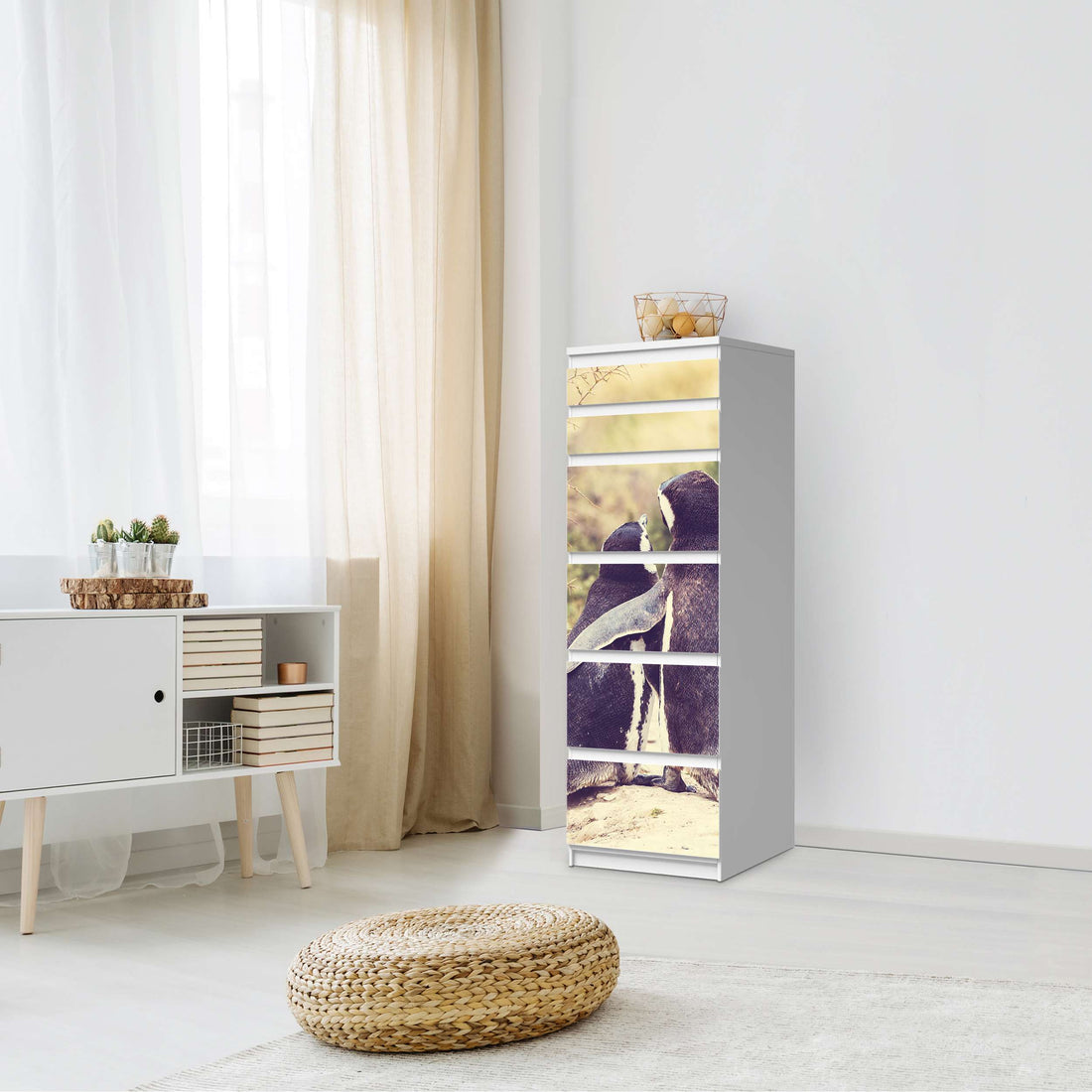 Klebefolie Pingu Friendship - IKEA Malm Kommode 6 Schubladen (schmal) - Schlafzimmer