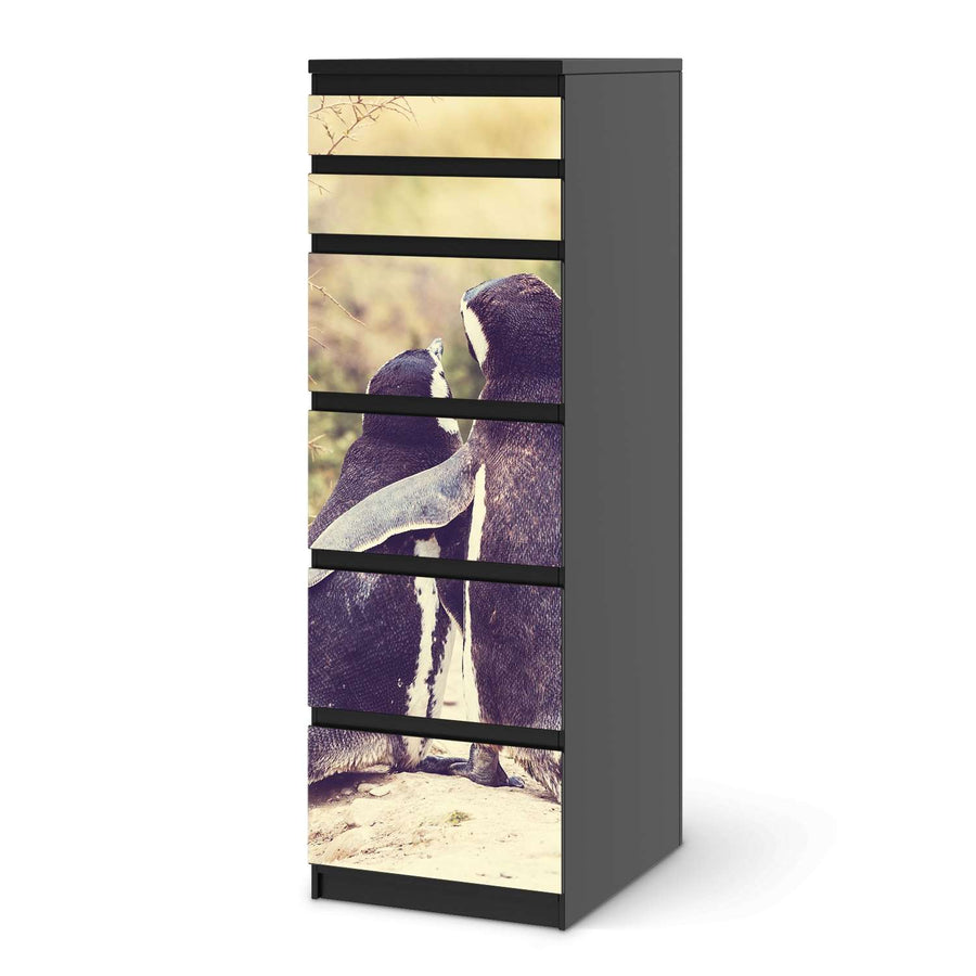 Klebefolie Pingu Friendship - IKEA Malm Kommode 6 Schubladen (schmal) - schwarz