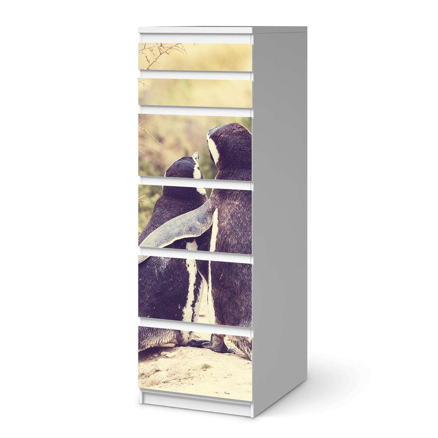 Klebefolie Pingu Friendship - IKEA Malm Kommode 6 Schubladen (schmal)  - weiss