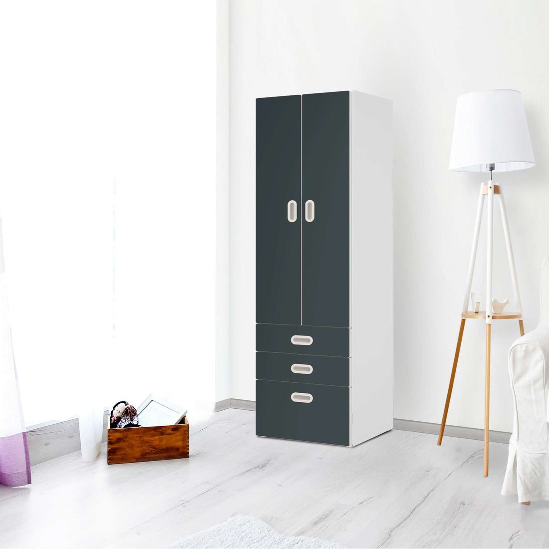 Klebefolie Blaugrau Dark - IKEA Stuva / Fritids kombiniert - 3 Schubladen und 2 große Türen - Kinderzimmer