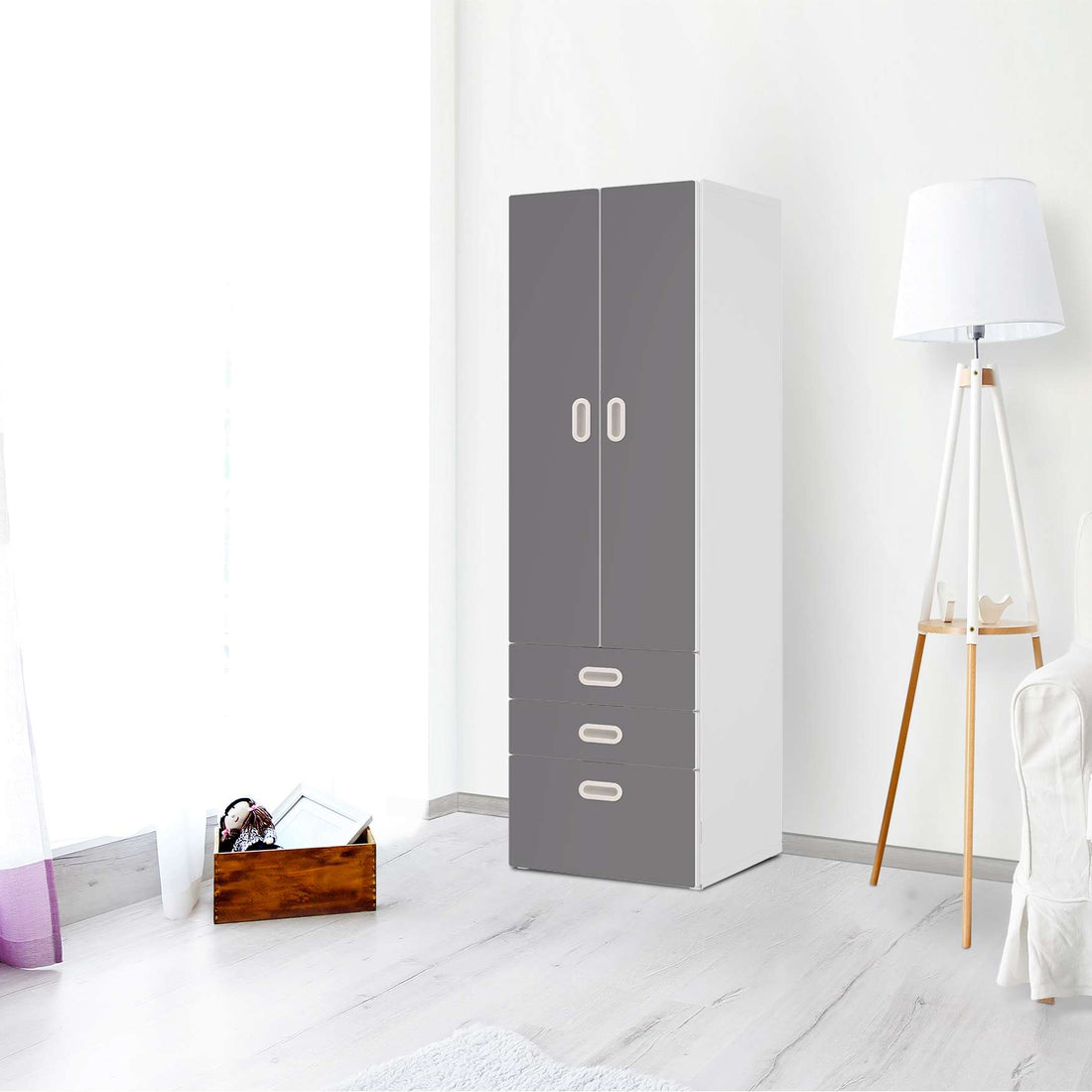 Klebefolie Grau Light - IKEA Stuva / Fritids kombiniert - 3 Schubladen und 2 große Türen - Kinderzimmer