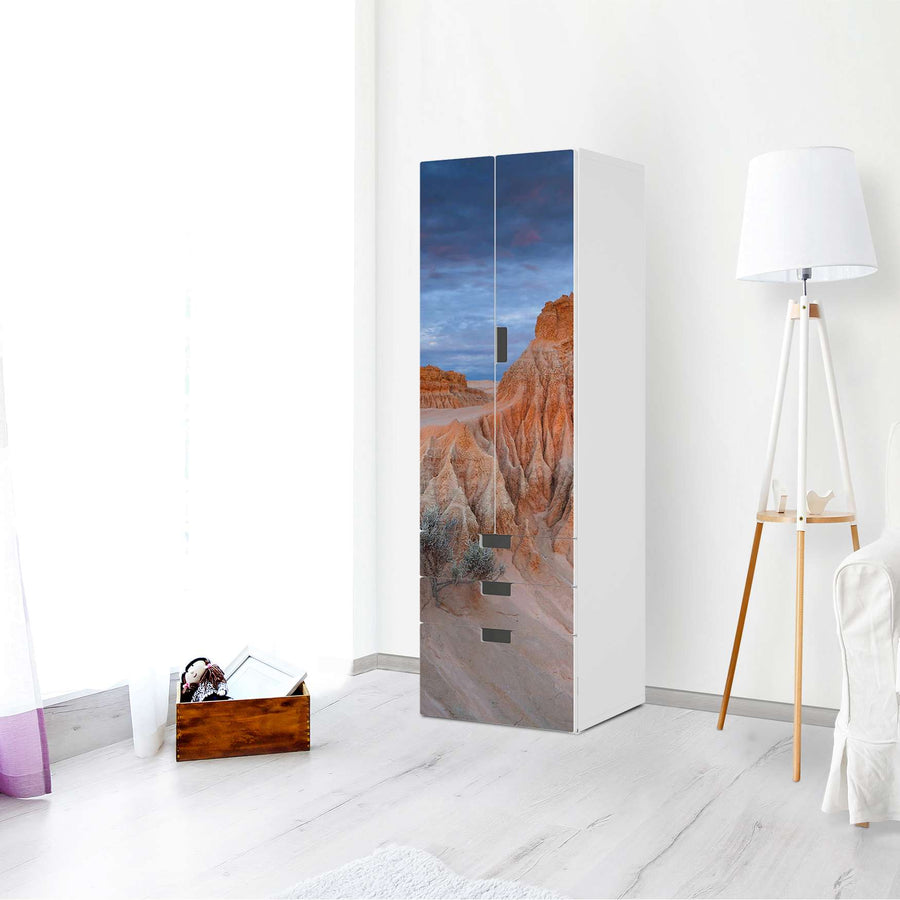 Klebefolie Outback Australia - IKEA Stuva kombiniert - 3 Schubladen und 2 große Türen (Kombination 1) - Wohnzimmer