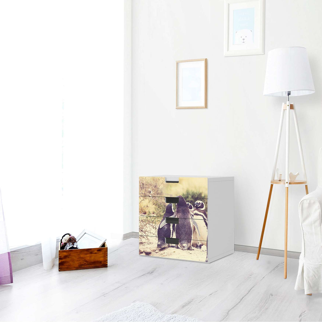 Klebefolie Pingu Friendship - IKEA Stuva Kommode - 4 Schubladen - Wohnzimmer