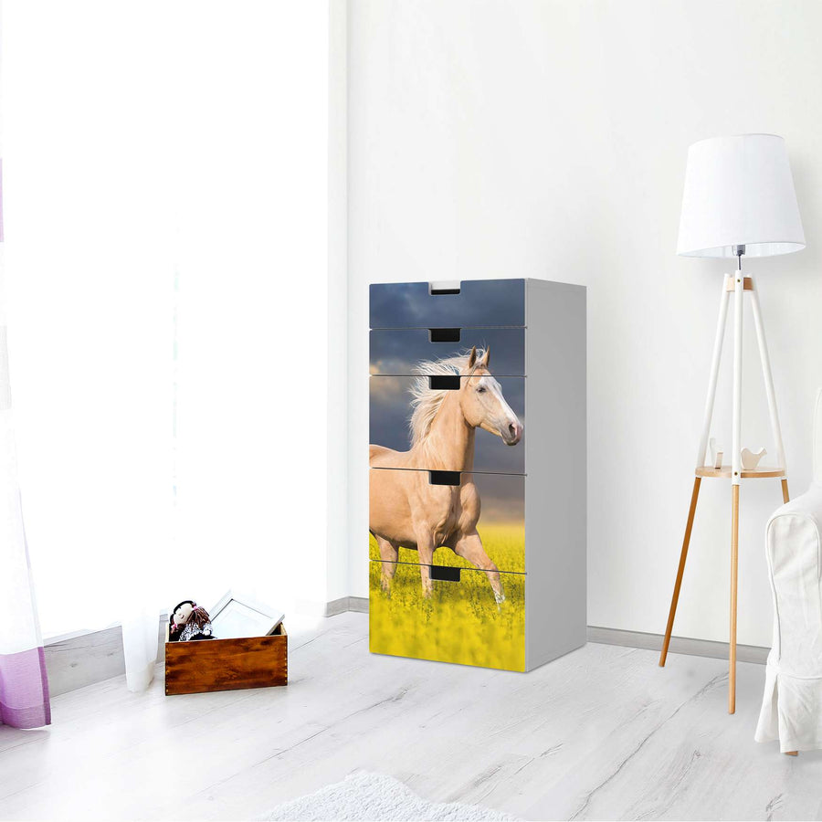 Möbel Klebefolie Wildpferd - IKEA Stuva Kommode - 5 Schubladen - Wohnzimmer