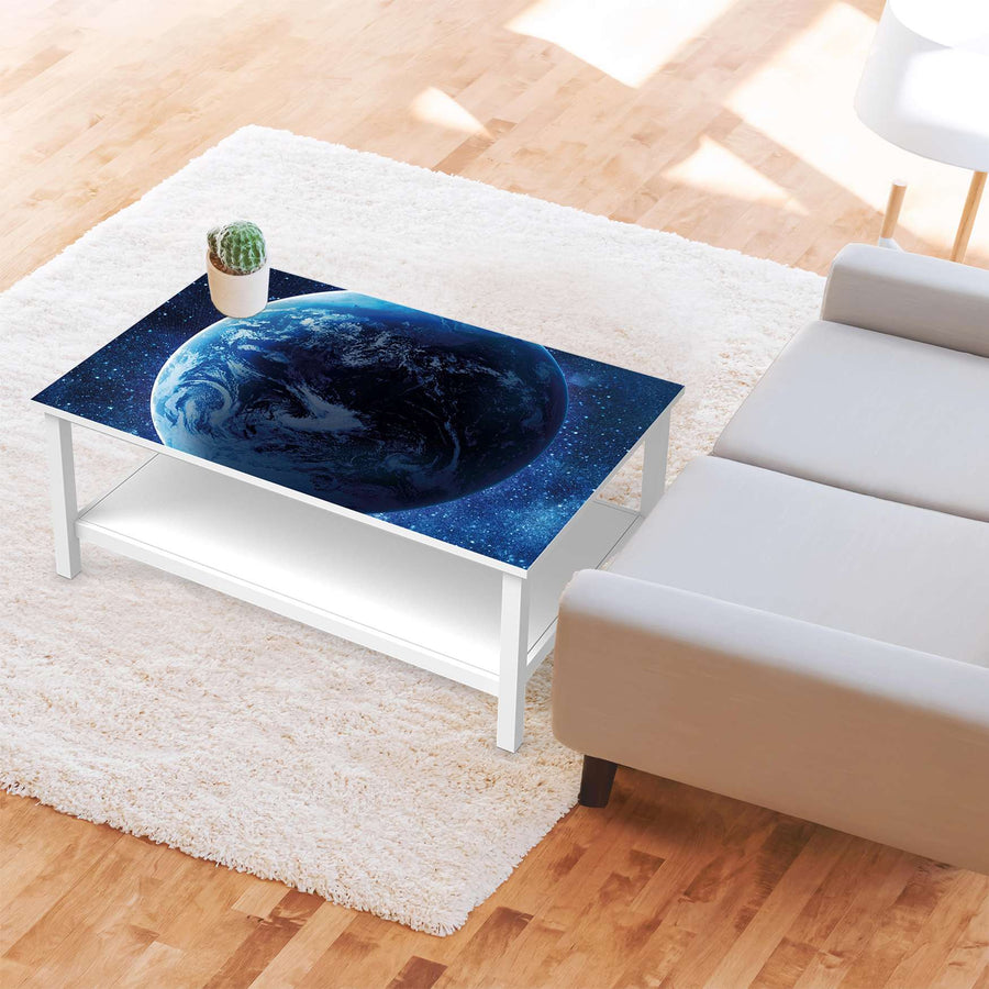 Möbelfolie Planet Blue - IKEA Hemnes Couchtisch 118x75 cm - Wohnzimmer