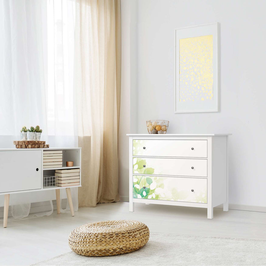 Möbelfolie Flower Light - IKEA Hemnes Kommode 3 Schubladen - Wohnzimmer