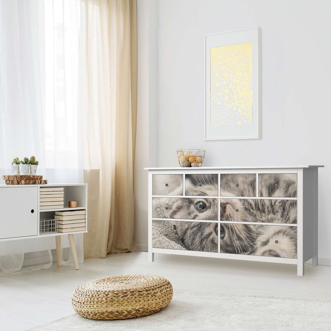 Möbelfolie Kitty the Cat - IKEA Hemnes Kommode 8 Schubladen - Wohnzimmer