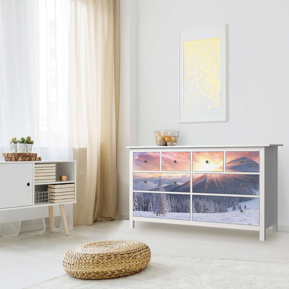 Möbelfolie Zauberhafte Winterlandschaft - IKEA Hemnes Kommode 8 Schubladen - Wohnzimmer
