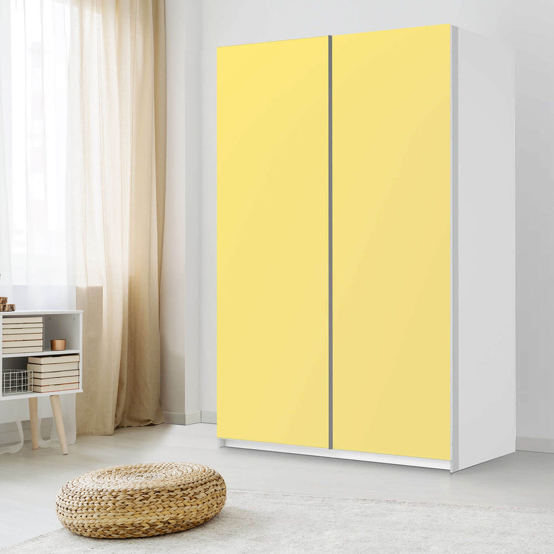 Möbelfolie IKEA Gelb Light - IKEA Pax Schrank 236 cm Höhe - Schiebetür 75 cm - Schlafzimmer