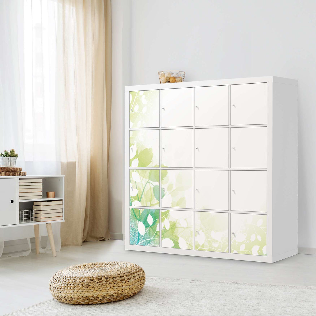 Möbelfolie Flower Light - IKEA Kallax Regal 16 Türen - Wohnzimmer