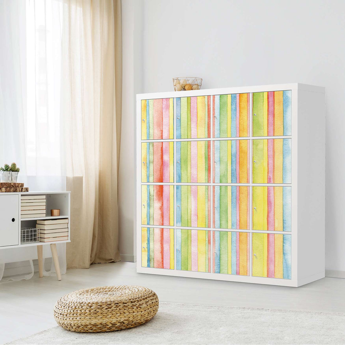 Möbelfolie Watercolor Stripes - IKEA Kallax Regal 16 Türen - Wohnzimmer