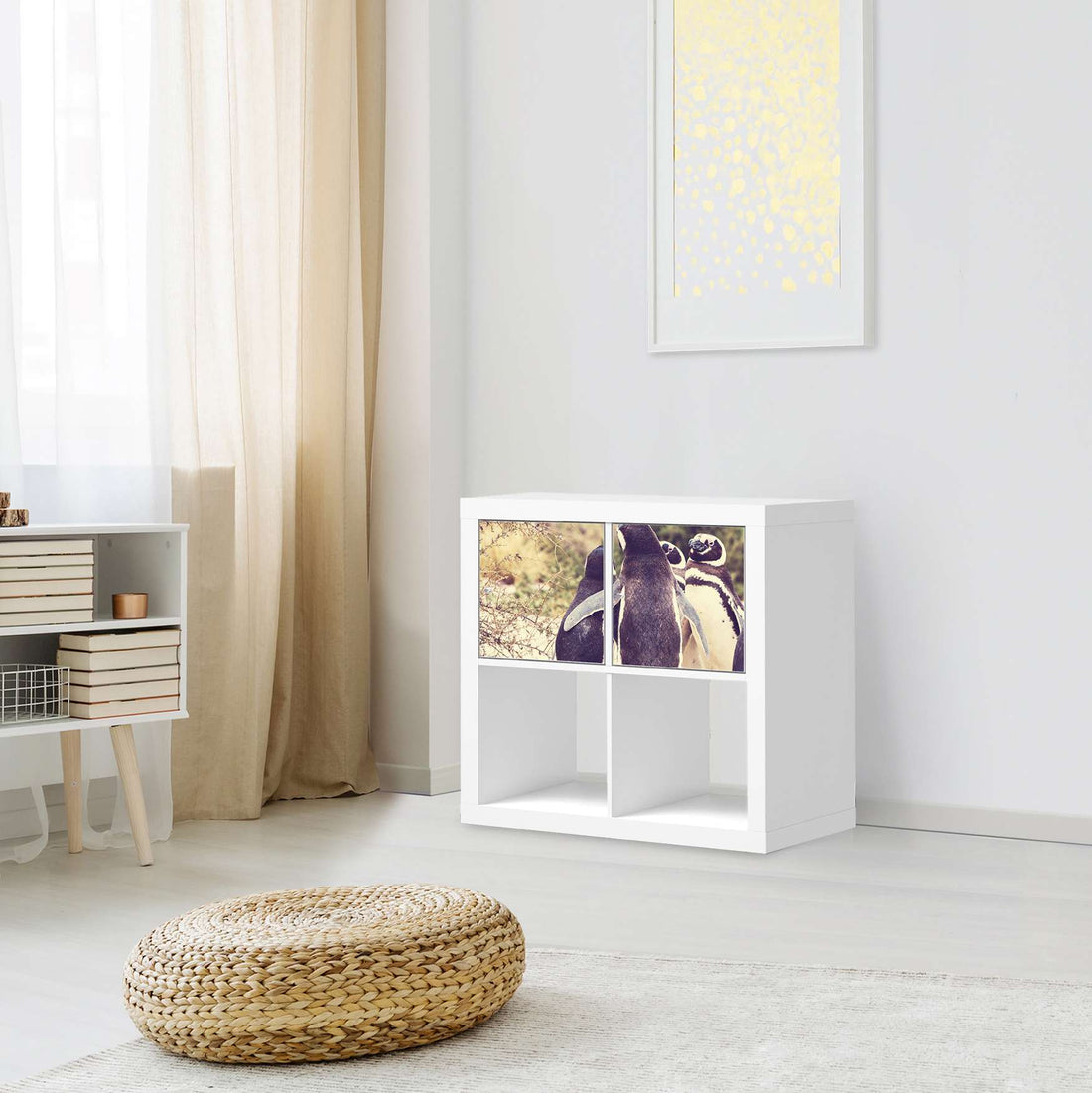 Möbelfolie Pingu Friendship - IKEA Kallax Regal 2 Türen Quer - Wohnzimmer
