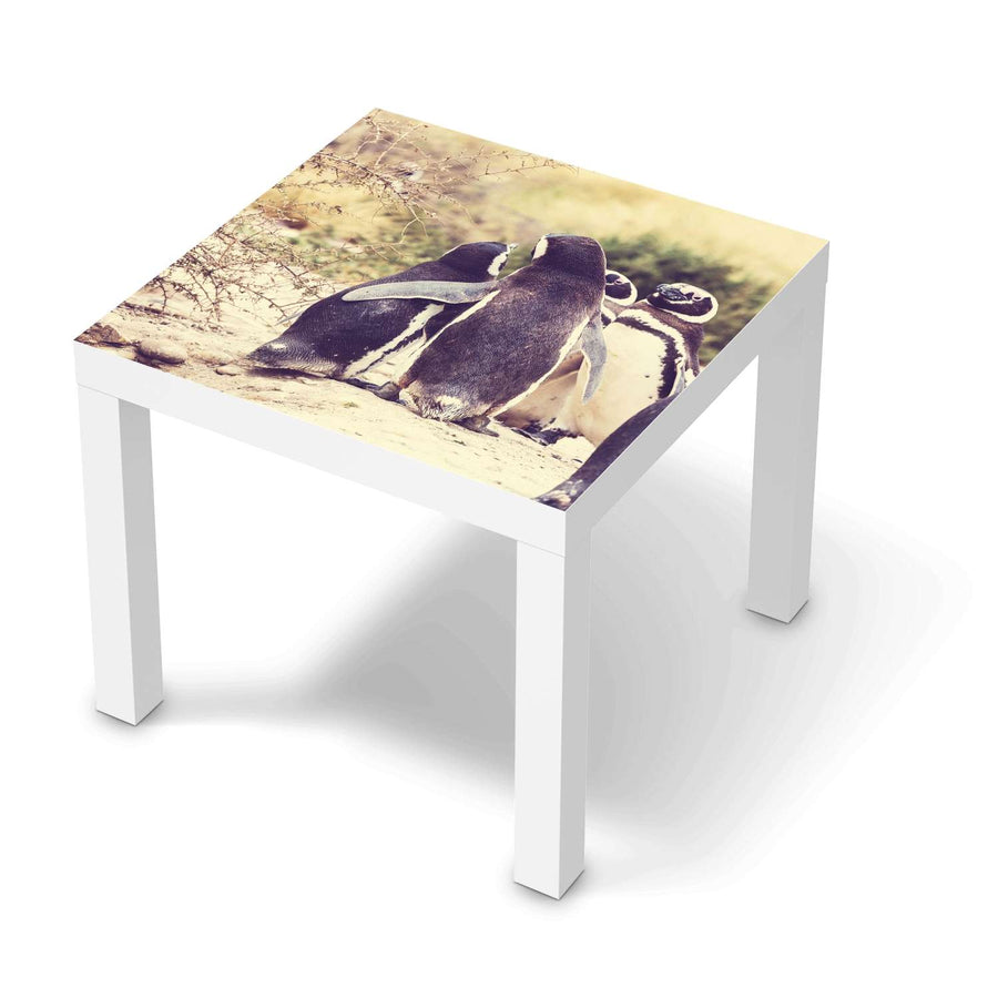 Möbelfolie Pingu Friendship - IKEA Lack Tisch 55x55 cm - weiss